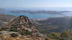 Στην περιοχή εξόρυξης ακονίου στην Επάνω Ελούντα, περπατά ο Ορειβατικός Σύλλογος Αγίου Νικολάου