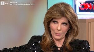 Κατερίνα Στανίση: «Αναγκαζόμασταν να καθόμαστε στα τραπέζια των θαμώνων»