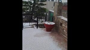 Σφοδρή χαλαζόπτωση στην ενδοχώρα του Ηρακλείου – Ζημιές σε αμπέλια και ελαιώνες - Δείτε βίντεο