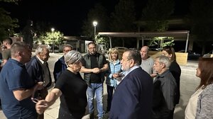 Αντιδράσεις στο Καστέλλι για το κλείσιμο του καταστήματος της Παγκρήτιας