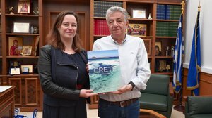 Ο Περιφερειάρχης Κρήτης συναντήθηκε με τη Γενική Πρόξενο της Γαλλίας