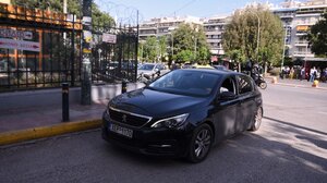 Χρ. Μαυρίκης: Τέθηκε σε κατ’ οίκον περιορισμό με βραχιολάκι