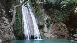 Νέδα: Πατέρας και γιος έπεσαν σε χαράδρα