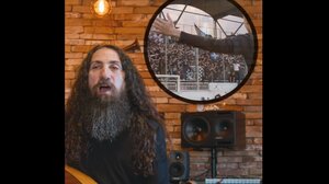 Δημήτρης Ζωγραφάκης: Ένα τραγούδι για την Κρήτη, τον ΟΦΗ και τον μεγάλο τελικό