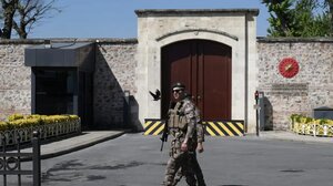 Αναβλήθηκαν για το απόγευμα οι συνομιλίες Ρωσίας – Ουκρανίας, με πρωτοβουλία της Τουρκίας