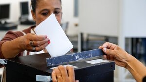 Πορτογαλία-βουλευτικές εκλογές: Ο απερχόμενος δεξιός κυβερνητικός συνασπισμός προηγείται, σύμφωνα με exit poll