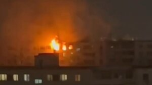 Ισχυρή έκρηξη σε πολυκατοικία στη Μόσχα - Τουλάχιστον δύο νεκροί