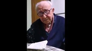 Πολυπληθής αντιπροσωπεία του ΚΚΕ και της ΚΝΕ στην κηδεία του Γιώργου Χατζηδάκη