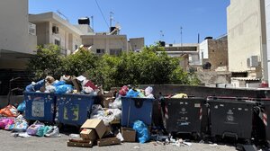 Τίνος είναι τα σκουπίδια τελικά; 