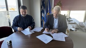 Έπεσαν οι υπογραφές της σύμβασης για τη λειτουργία του ΧΥΤΑ Πέρα Γαληνών 