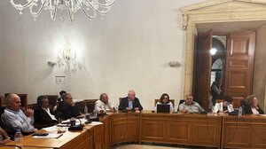 Λέκκας για Βούτες: «Δεν έχουμε καταφέρει να απομονώσουμε την αφορμή που δρομολόγησε το φαινόμενο»