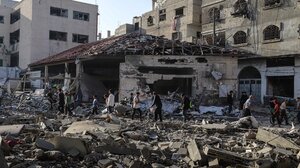 Αίγυπτος: Σκάφος που μεταφέρει ανθρωπιστική βοήθεα πλησιάζει στη Λωρίδα της Γάζας