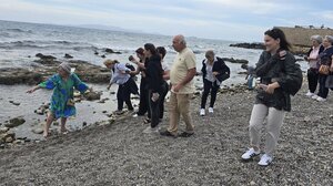 Αναβίωσε με επιτυχία το έθιμο της Μαλλιαρής Πέτρας στον Καράβολα