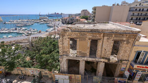 Ξεκίνησε το έργο στερέωσης του πρώην ξενοδοχείου Μίνως στην 25ης Αυγούστου