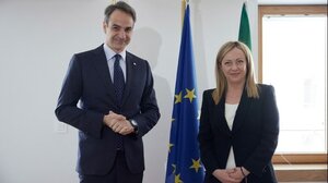 Συνάντηση Μητσοτάκη - Μελόνι στη Ρώμη 