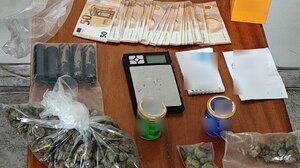 Χειροπέδες σε 21χρονο για ναρκωτικά στον Άγιο Νικόλαο