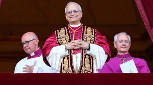 Πάπας Λέων: «Ακολουθούμε τα χνάρια του Φραγκίσκου»