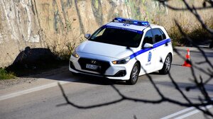 Άγριος καβγάς στα Φάρσαλα: 29χρονος δάγκωσε 54χρονο και έκοψε κομμάτι του αυτιού του