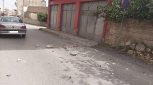 Πτώση μπαλκονιού σε κεντρικό δρόμο του Αρκαλοχωρίου! - Φωτογραφίες