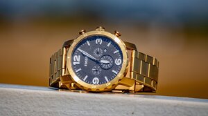 Πώς μια λέξη χωρίς νόημα έγινε παγκόσμιο σύμβολο πολυτέλειας και άλλαξε το ανδρικό στιλ