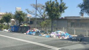 Γιατί πνιγόμαστε από τα σκουπίδια;