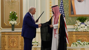 Πανηγυρισμοί ΗΠΑ για τη «μεγαλύτερη συμφωνία αμυντικού εξοπλισμού στην ιστορία»