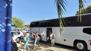 SOS από τους Λιμενικούς: Κινδυνεύουμε με κατάρρευση, εστία μόλυνσης ο χώρος κράτησης των μεταναστών