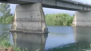 Αγωνία για τα δύο παιδιά που ανασύρθηκαν από τον Άραχθο: Η κατάσταση της υγείας τους, τα ευρήματα των αξονικών