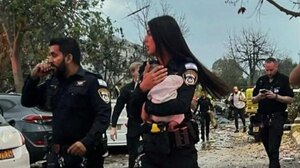  Ισραήλ: Μωρό ανασύρθηκε ζωντανό από τα συντρίμμια του σπιτιού του μετά τον βομβαρδισμό του Ιράν