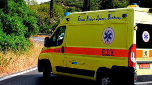 Αιματηρό επεισόδιο στον Τύρναβο: 88χρονος πυροβόλησε και τραυμάτισε τον 18χρονο φίλο της εγγονής του