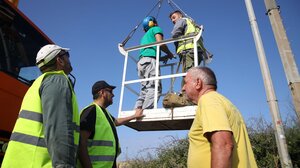 Καύσωνας: Παύση εργασιών από τις 12:00 σήμερα σε υπαίθριες δραστηριότητες - Τι ισχύει για delivery και τηλεργασία