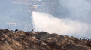 Σε ύφεση η μεγάλη φωτιά στις Κ. Ασίτες - Παραμένουν ισχυρές δυνάμεις της Πυροσβεστικής