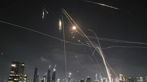 Σειρήνες ηχούν στο Ισραήλ - Το Ιράν απαντά στα αμερικανικά χτυπήματα 