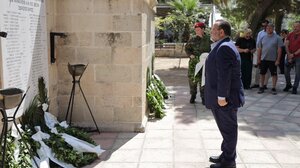 Κεγκερογλου: Τιμή στους ήρωες που αντιμετώπισαν με υπερηφάνεια το εκτελεστικό απόσπασμα