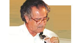 Αποκαλυπτήρια αγάλματος του σπουδαίου λυράρη Λεωνίδα Κλάδου