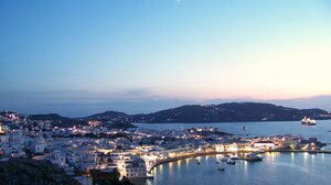 Μύκονος: Τούρκος επιχειρηματίας ξυλοκόπησε άγρια την σύζυγό του στη θαλαμηγό του