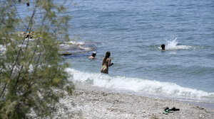 Καιρός: Στο… κόκκινο σήμερα ο υδράργυρος – Πότε αναμένεται να δροσίσει