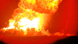 Αναβλήθηκε για αύριο, λόγω κακοκαιρίας, η εκτόξευση του διαστημοπλοίου της SpaceX