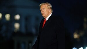 Τραμπ απειλεί την Ινδία με δασμούς μέσα σε 24 ώρες - "Τροφοδοτείτε τη ρωσική πολεμική μηχανή!"