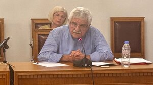 Η συζήτηση για το Πολιτιστικό και η πρόσκληση Βασιλάκη, που αποδείχθηκε κίνηση με ουσία!