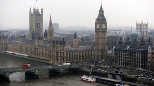 Βρετανία: Tέθηκαν υπό κράτηση οι πρώτοι μετανάστες στο πλαίσιο της γαλλοβρετανικής συμφωνίας