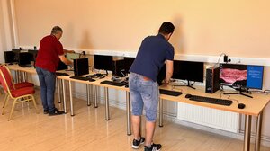 Μαλεβίζι: Νέοι υπολογιστές στην αίθουσα πληροφορικής του Δημοτικού Σχολείου Τυλίσου