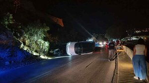 Αυτοκίνητο με τρεις γυναίκες ανετράπη στον περιφερειακό Ρεθύμνου