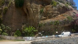 500.000 ευρώ για τις βραχοπτώσεις στο παλιό Λιμάνι της Αγίας Γαλήνης και την αποκατάσταση των δρόμων