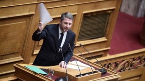 "Δεν θα κάνετε Κολομβία την Ελλάδα" - Λάβρος ο Ν. Ανδρουλάκης για το σκάνδαλο του ΟΠΕΚΕΠΕ!