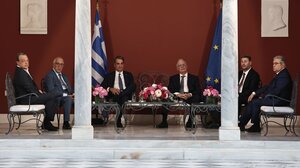 Προεδρικό Μέγαρο: Το παρασκήνιο πίσω από την ένταση των πολιτικών αρχηγών στο κιόσκι