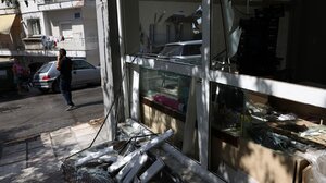 Ισχυρή έκρηξη στη Θεσσαλονίκη: Στο στόχαστρο αρχιφύλακας των φυλακών Διαβατών