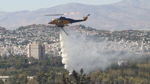 Φωτιά στην Πολυτεχνειούπολη Ζωγράφου: Εξετάζεται το ενδεχόμενο εμπρησμού