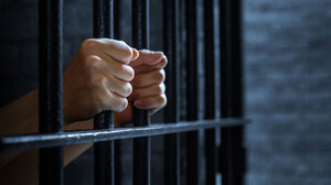 Μυτιλήνη: Προφυλακιστέος ο 57χρονος κατηγορούμενος για 7 πυρκαγιές στη Δυτική Λέσβο