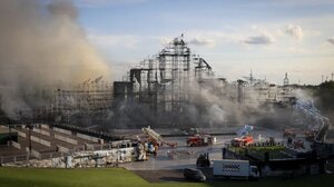 Tomorrowland 2025: Πυρκαγιά κατέστρεψε την κεντρική σκηνή λίγο πριν την έναρξη του φεστιβάλ